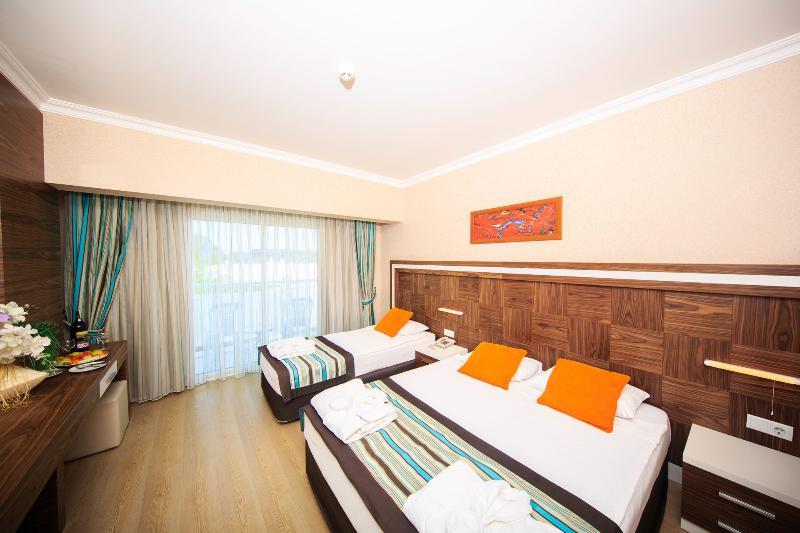 Royal Towers Hotel Kiris Kültér fotó